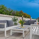 Akademia Hotel 4*