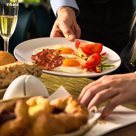 Akademia 4* Balatonfüred